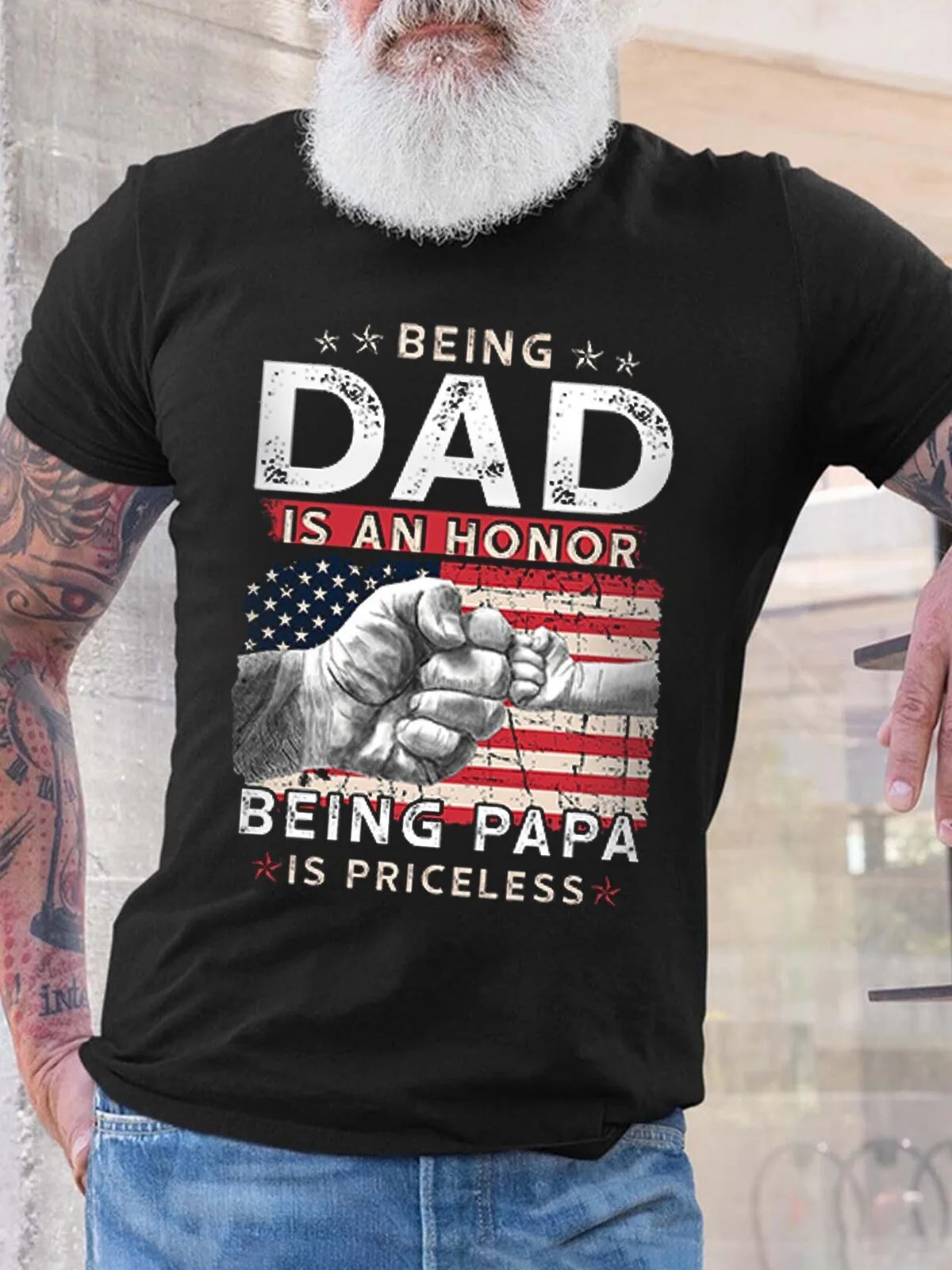 Being Dad Is An Honor Being Papa Is Priceless American Flag T-Shirt